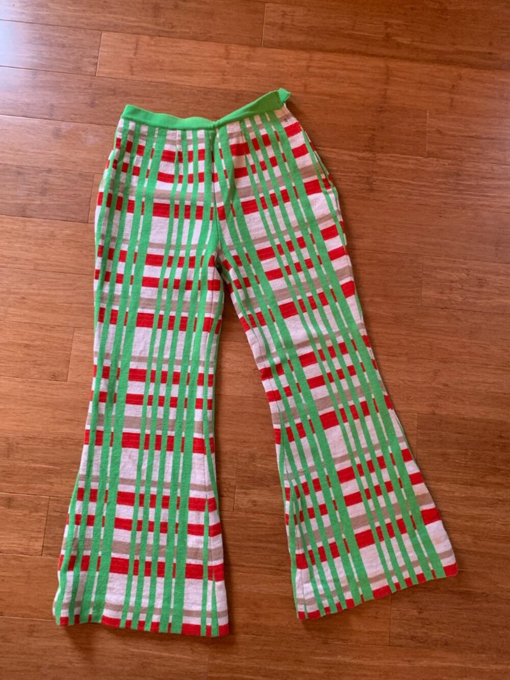 Funky 100% Wool Knit Pants